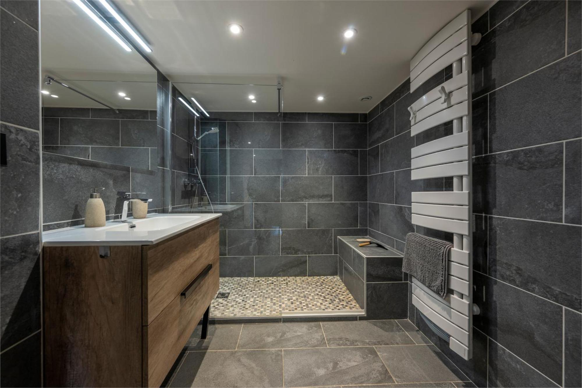 Superbe Loft - Situ Sur La Place Centrale Barcelonnette Esterno foto