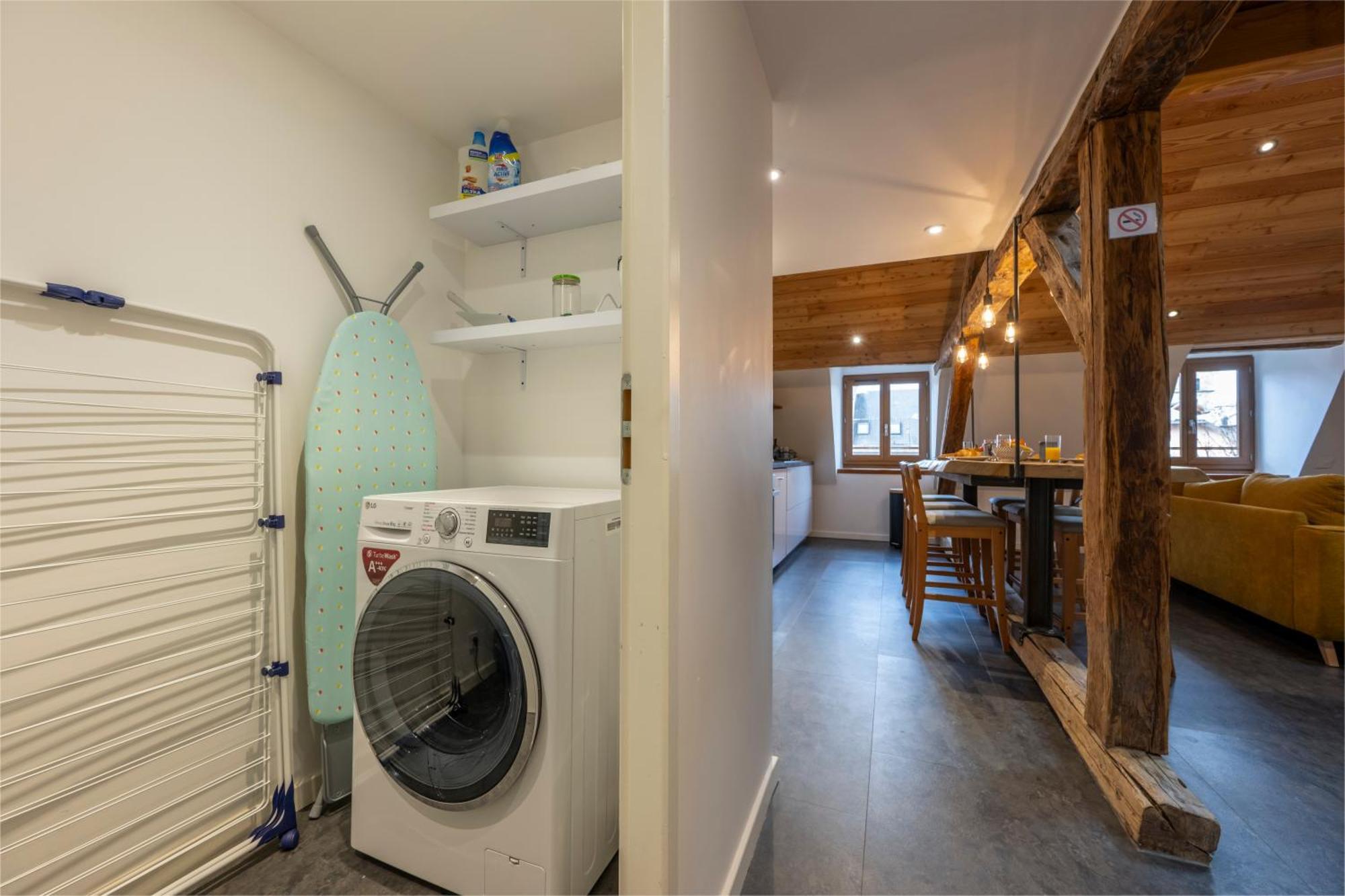 Superbe Loft - Situ Sur La Place Centrale Barcelonnette Esterno foto
