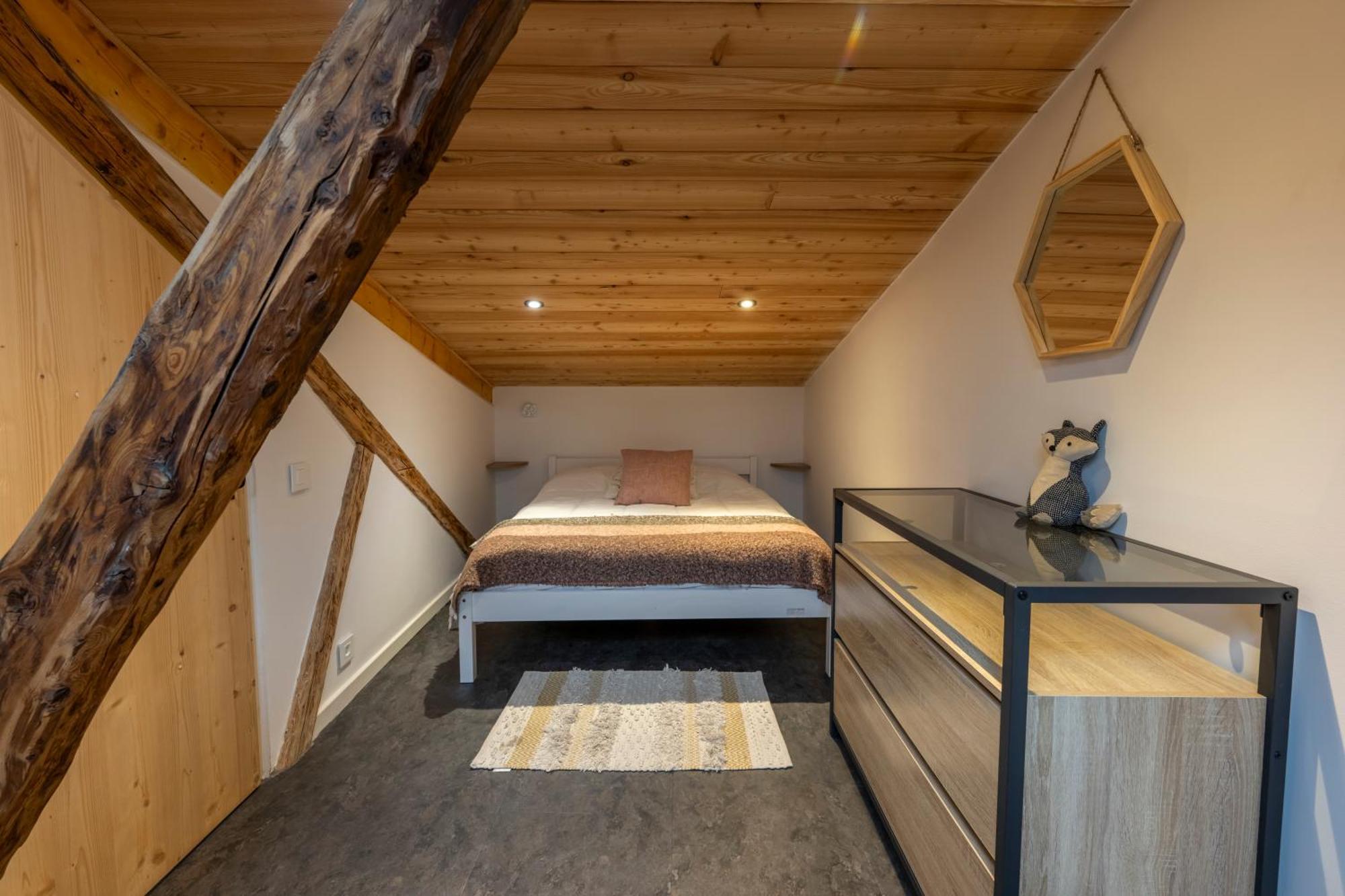 Superbe Loft - Situ Sur La Place Centrale Barcelonnette Esterno foto